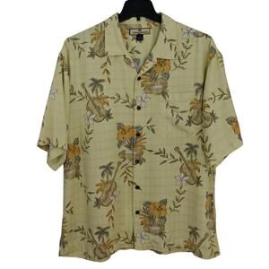 Tommy Bahama Hawaiian Shirt Size Men's Size XL Ukulele Coconut Cocktails Aloha